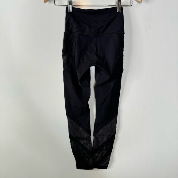 Lululemon Wunder Under High-Rise Tight 25" *Lace
Black Size 2 - Picture 4 of 7